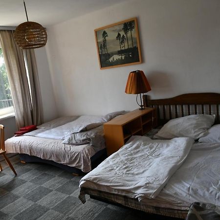 Przytulne Duze Mieszkanie W Domku Jednorodzinnym コシャリン エクステリア 写真